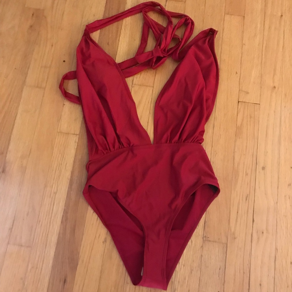 NWT boutique RED Deep plunge one piece swimsuit ♥️